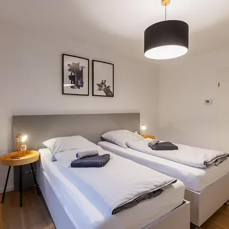 Glueck Auf Walter-hohmann-strasse דירה *